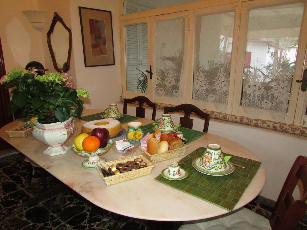 Frühstückspension Palazzo A Mare 2*